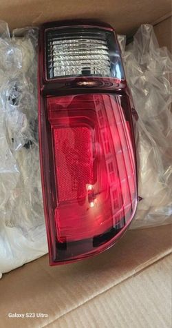 For 2016-2021 Toyota Tacoma 2018 @ 2023 , Lefth Rear Side Tails Light