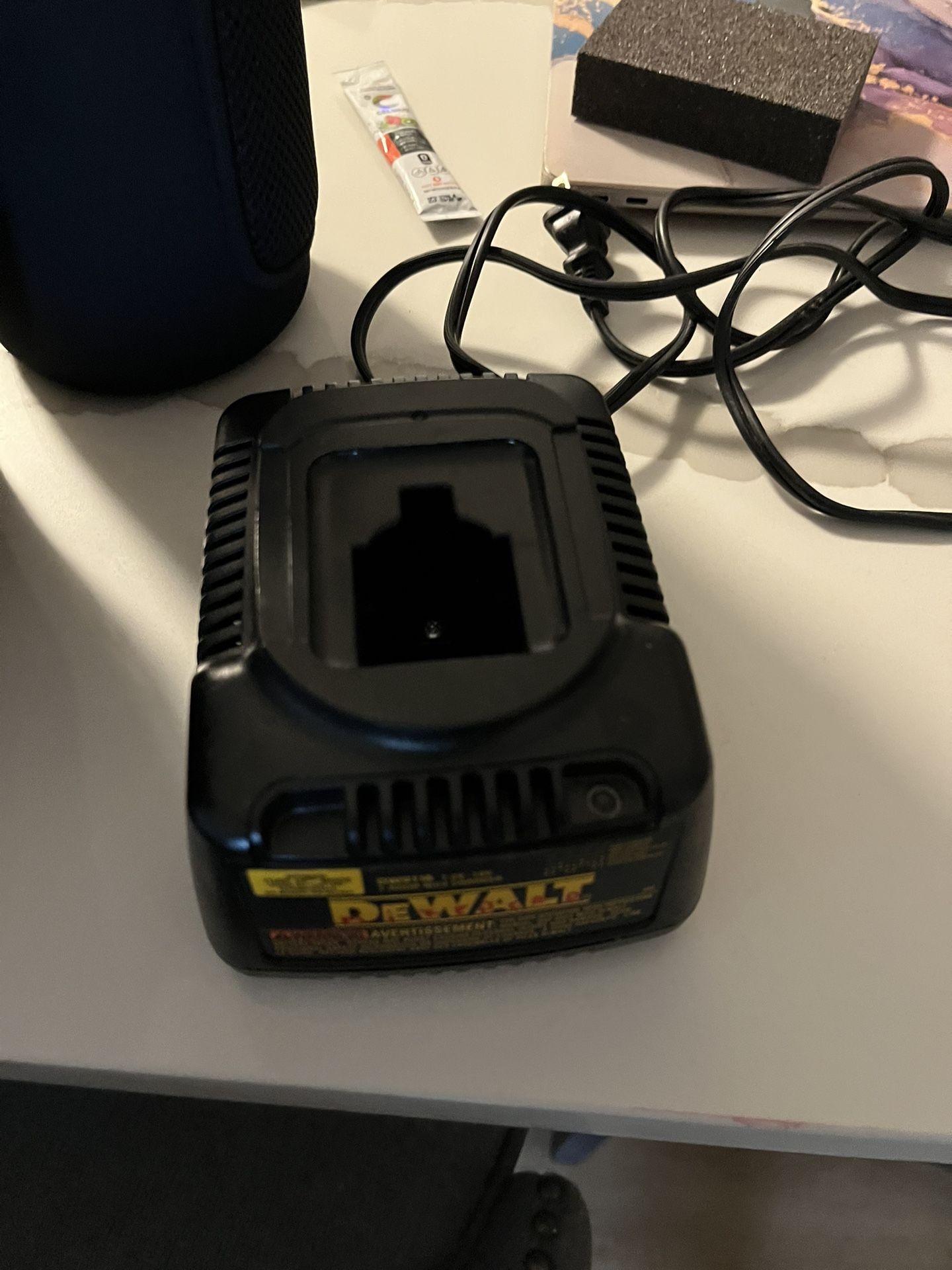 DeWalt battery charger