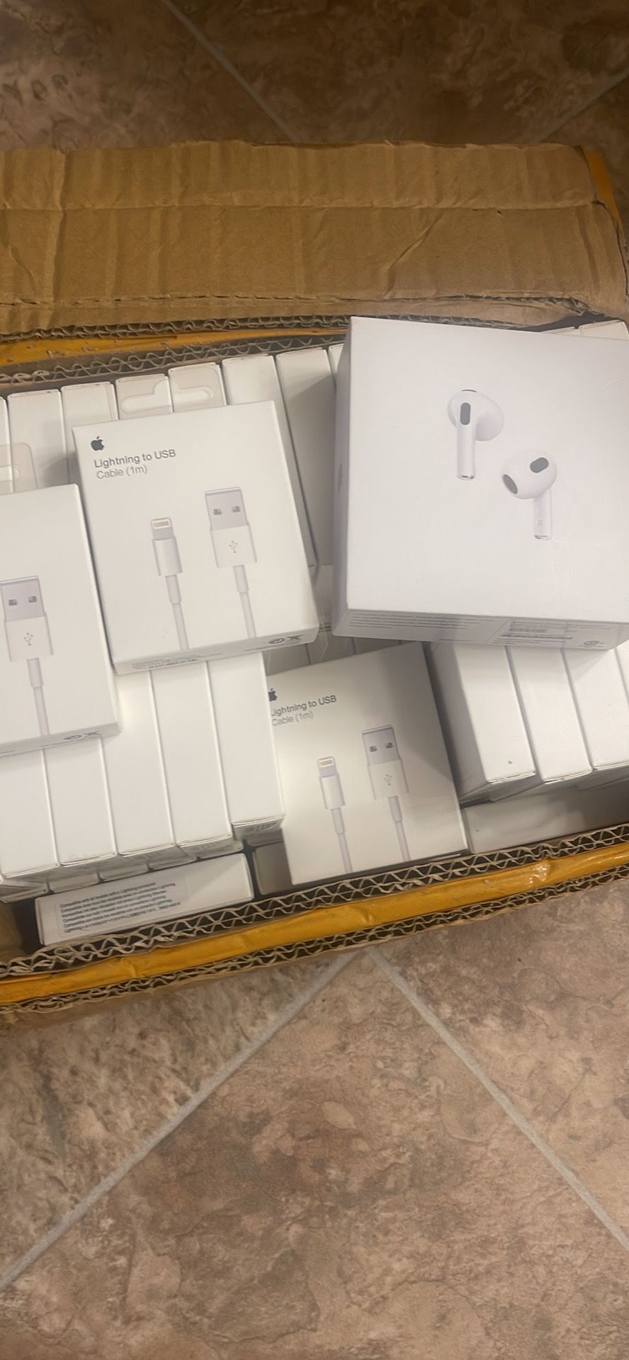 Get 60 Apple Chargers Cables For 380 Including Apple AirPods 