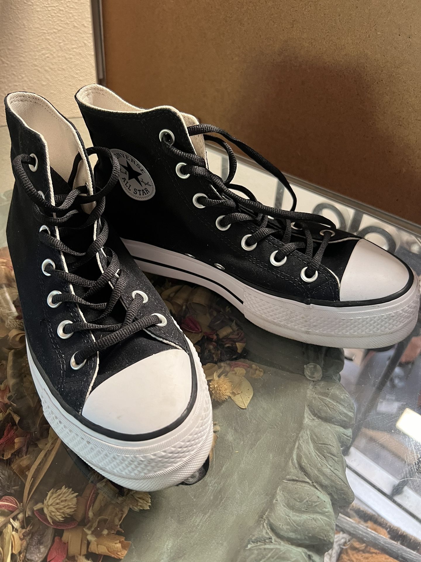 Converse