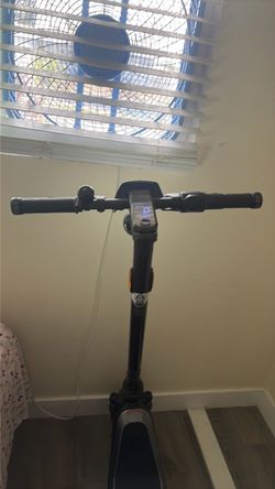 NIU Kqi 300x electric scooter
