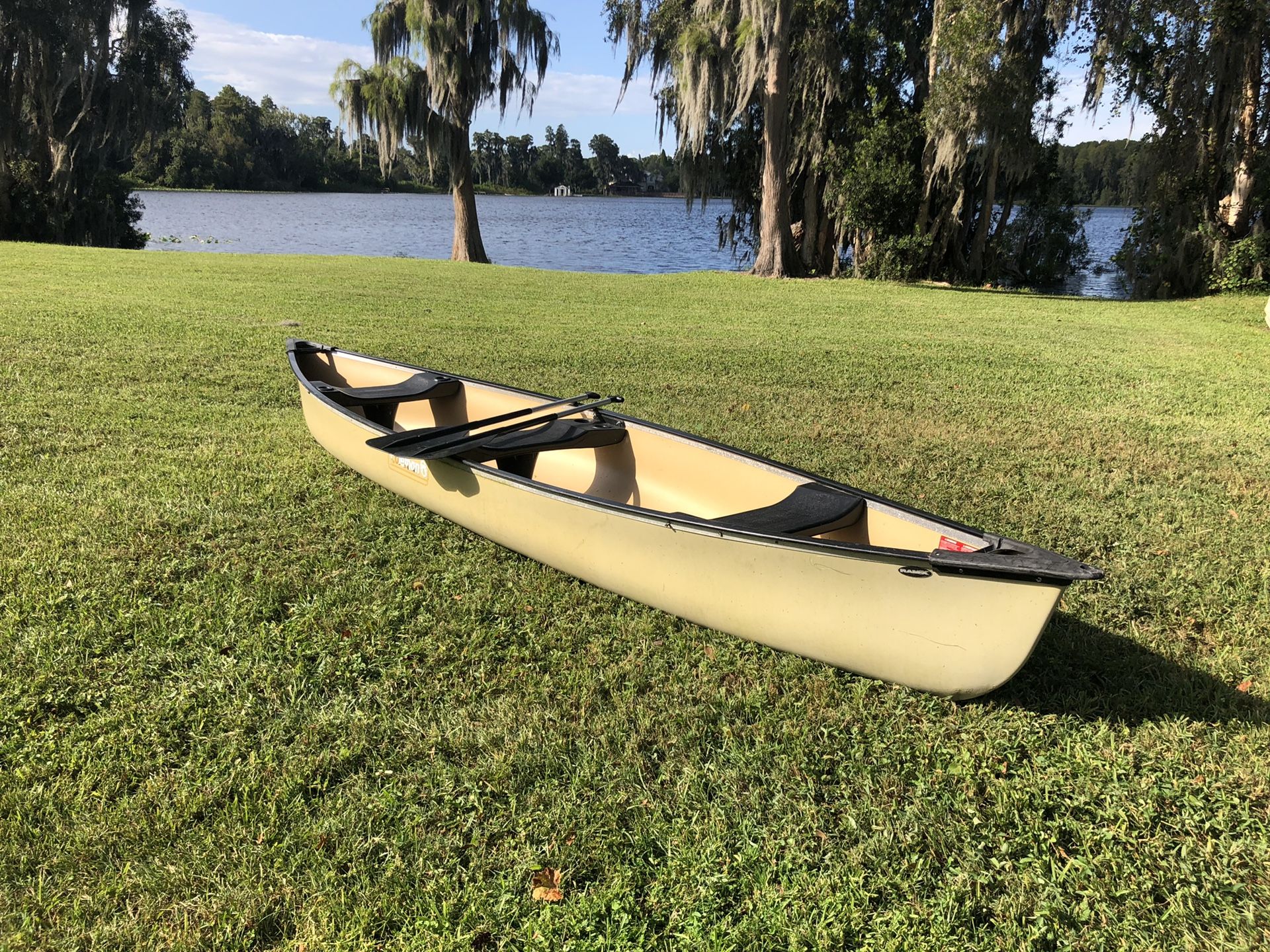 Coleman “Journey” Canoe (3 seats)