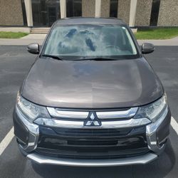 2017 Mistubishi  Outlander