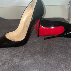 Christian Louboutins So Kate Heels Size 36.5