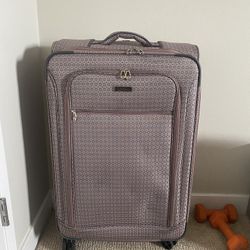 London Fog Suitcase 