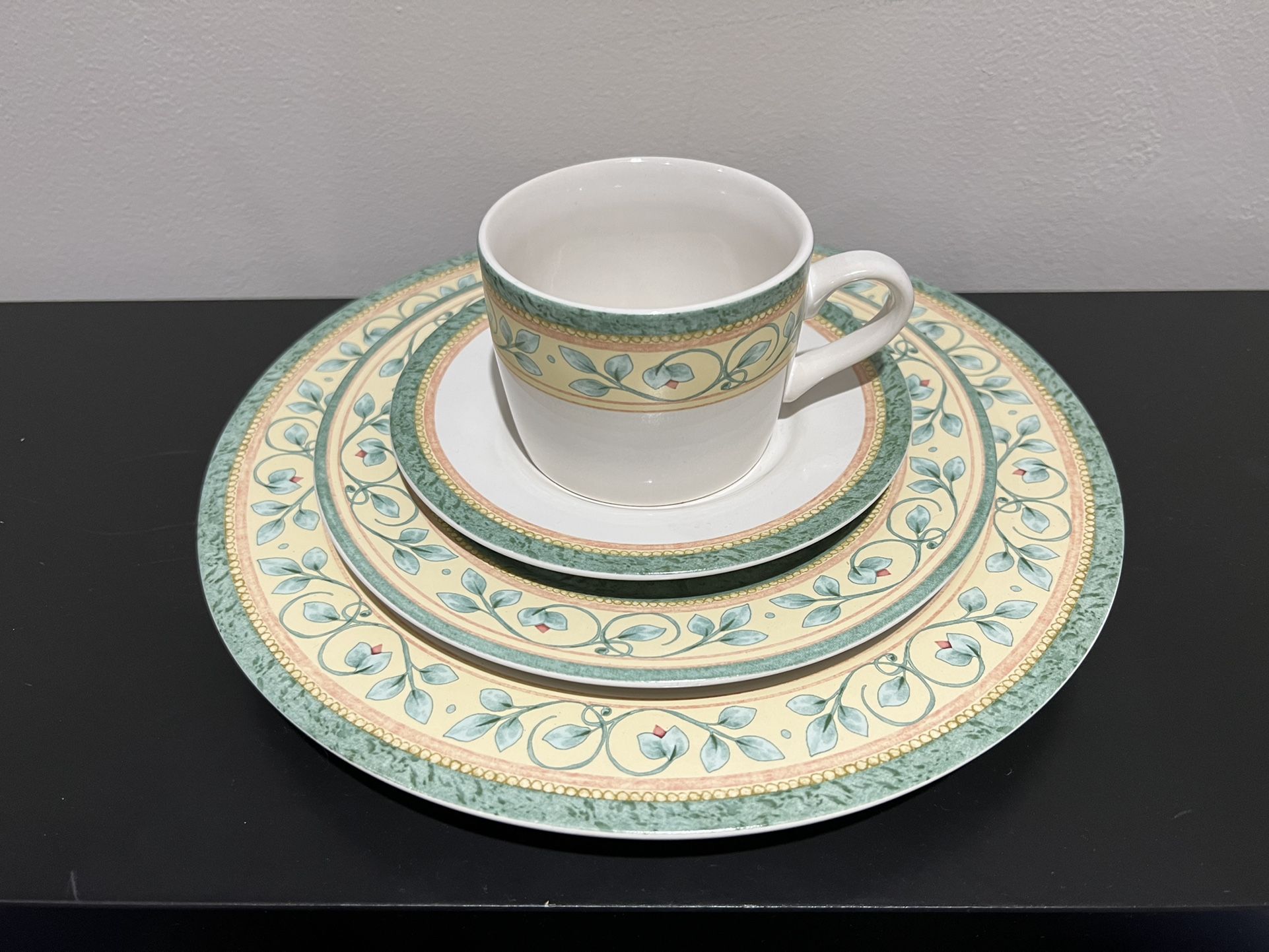 Pfaltzgraff China set