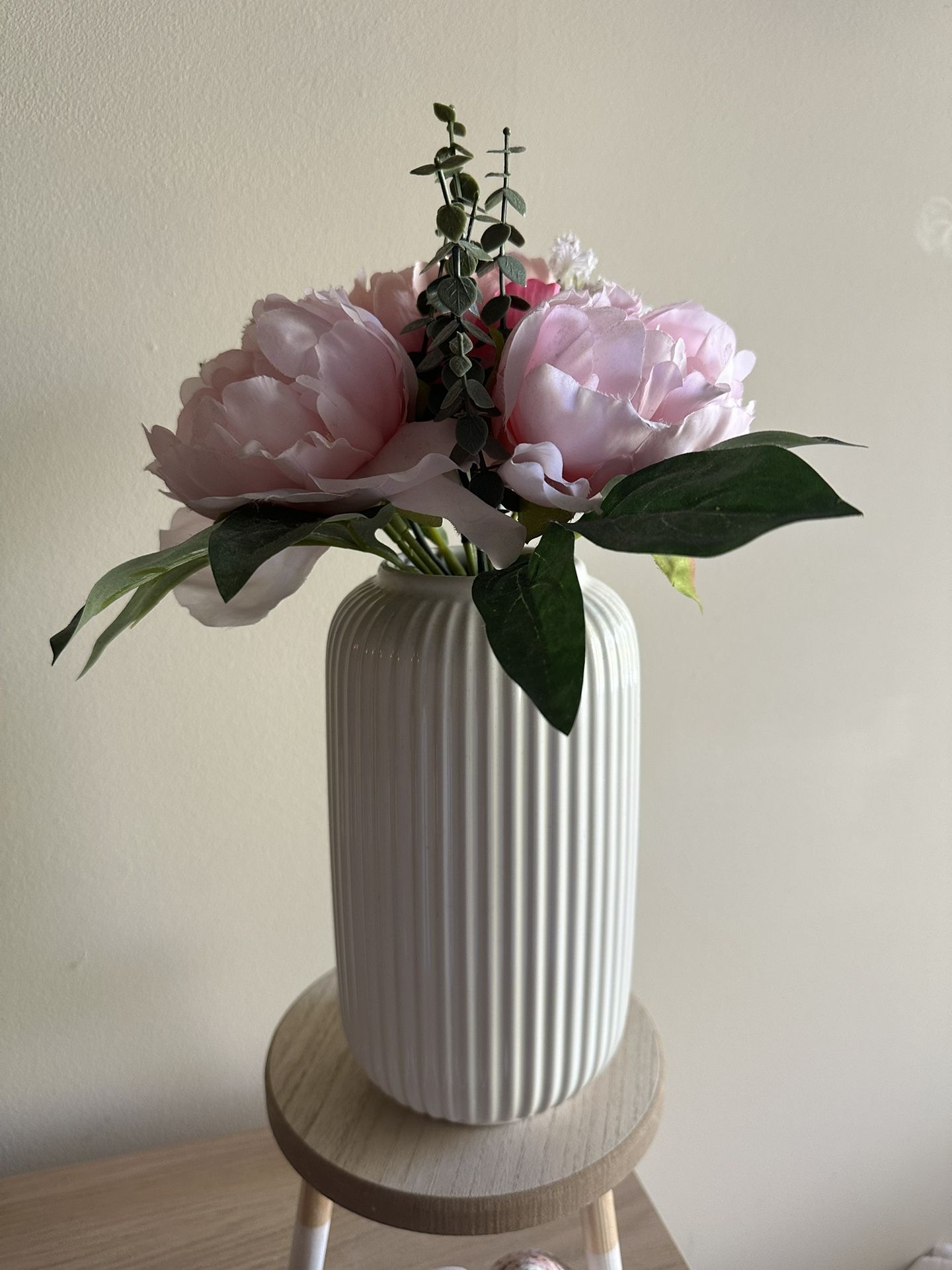 Ceramic Vase (flowers Included!)