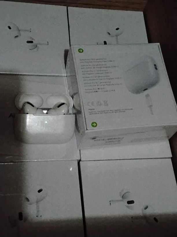 Apple AirPods Pro 2 with Active Noise Cancellation, Magsafe (USB-C)