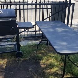 BBQ GRILL AND LONG FOLDING TABLE 