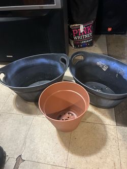 Large Plastic Planters