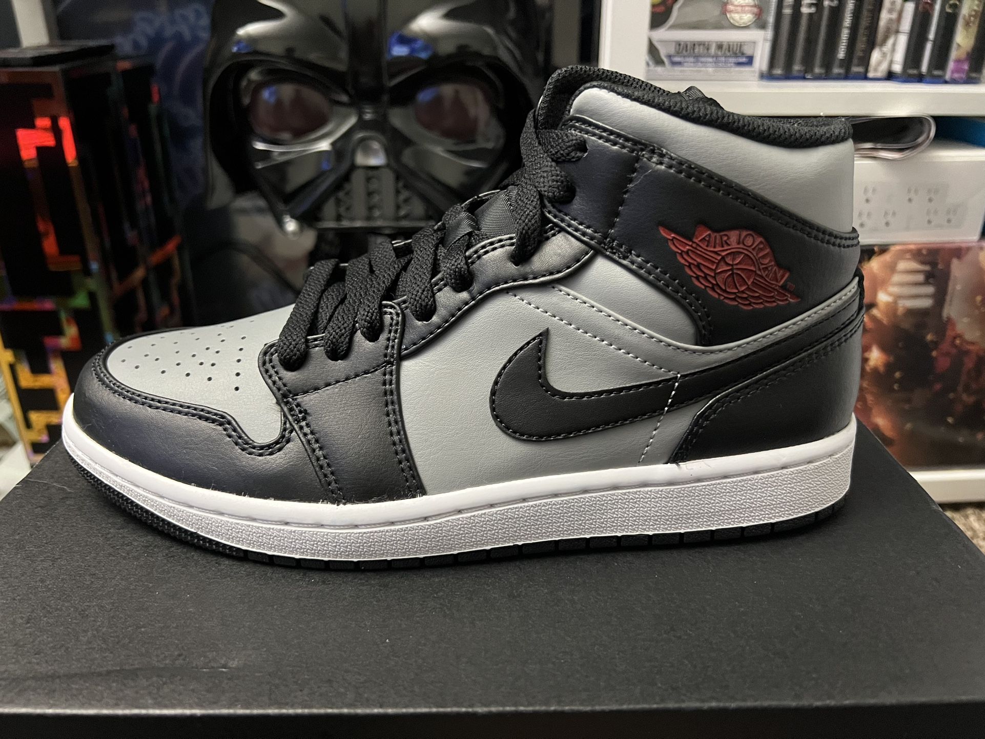 Air Jordan 1 Mid
