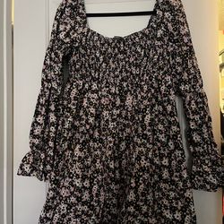 Floral long sleeve dress