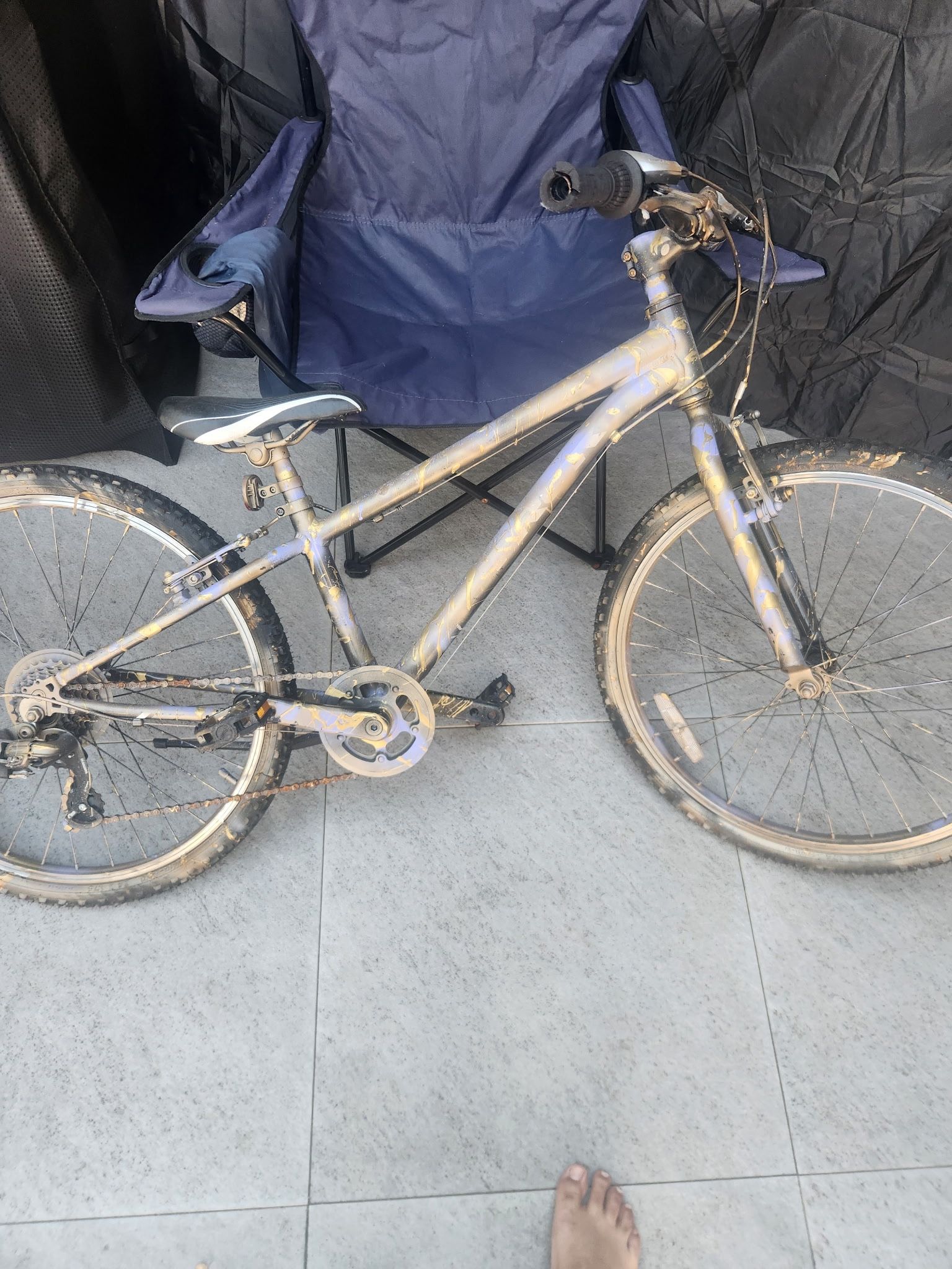 Unisex Trek bike
