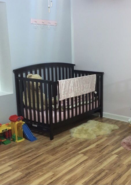 Baby-toddler crib