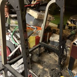 Golds Gym Squat/Bench Rack