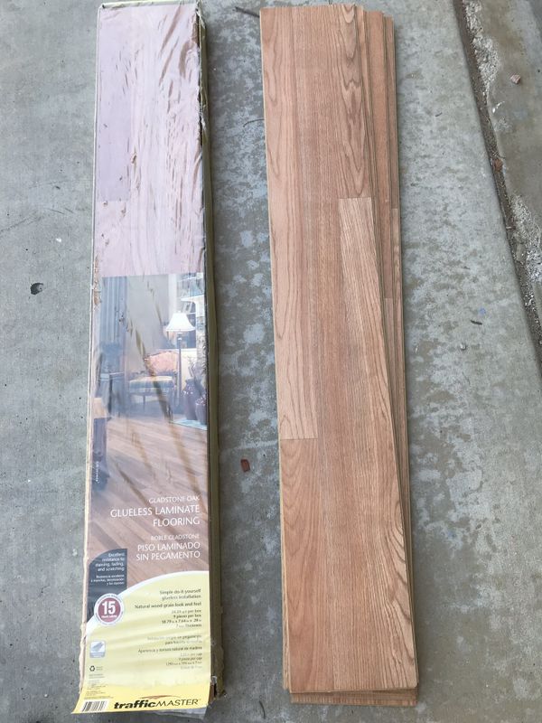 New Laminate Natural Wood Grain Glueless New Free For Sale In