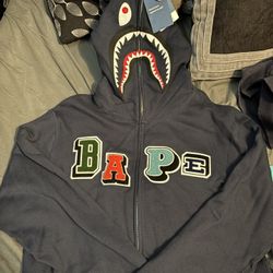 Bape Hoodie 3xl Multi font shark zip up