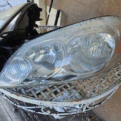 2003 To 2012 Chevrolet Impala Headlights 