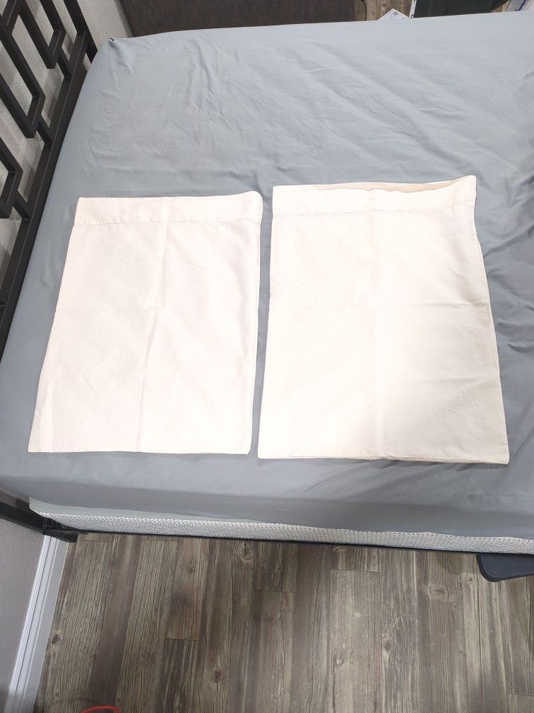 The Company Store Beige Pillow Cases Standard Size