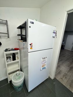 Maytag refrigerator