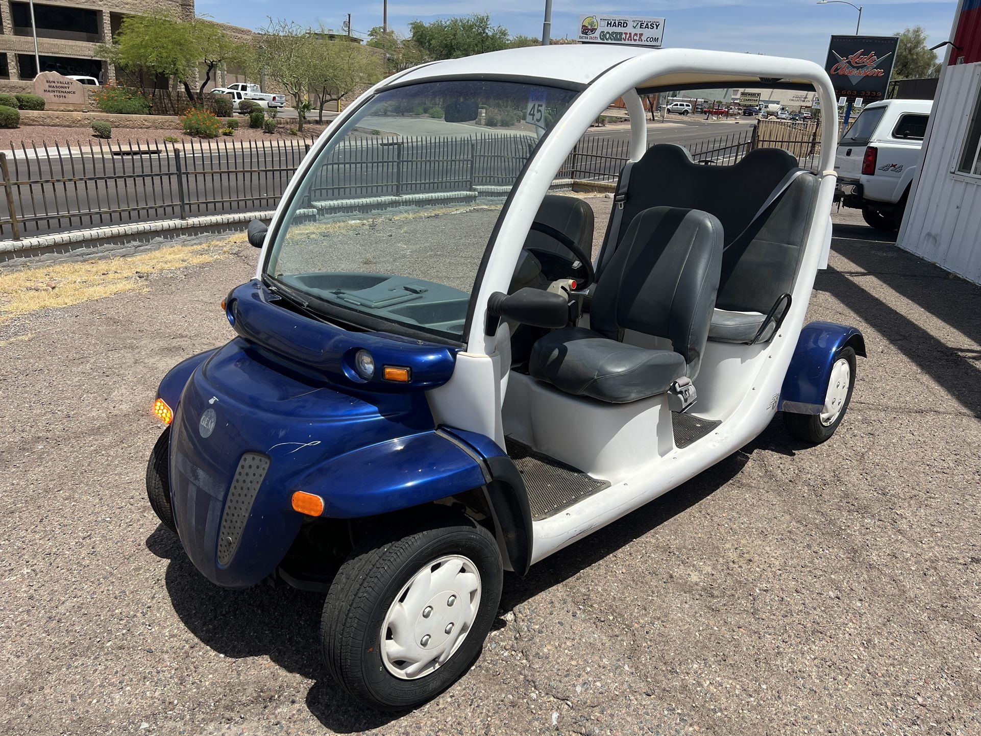 2000 GEM E825 4 Seater 72V Electric Vehicle, Golf Cart for Sale in