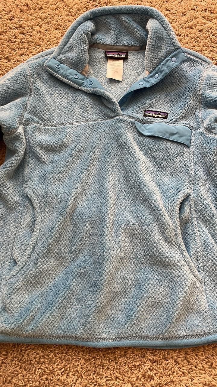 Womens Small Blue Patagonia Pullover