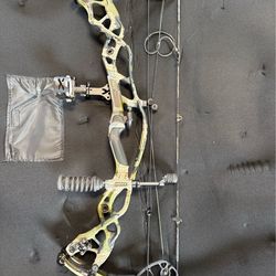 Hoyt RX-1 Carbon Hunting Bow