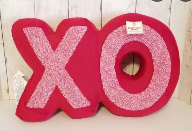 Brand New XO Throw Pillow For Sale