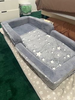 Toddler’s Travel Bed