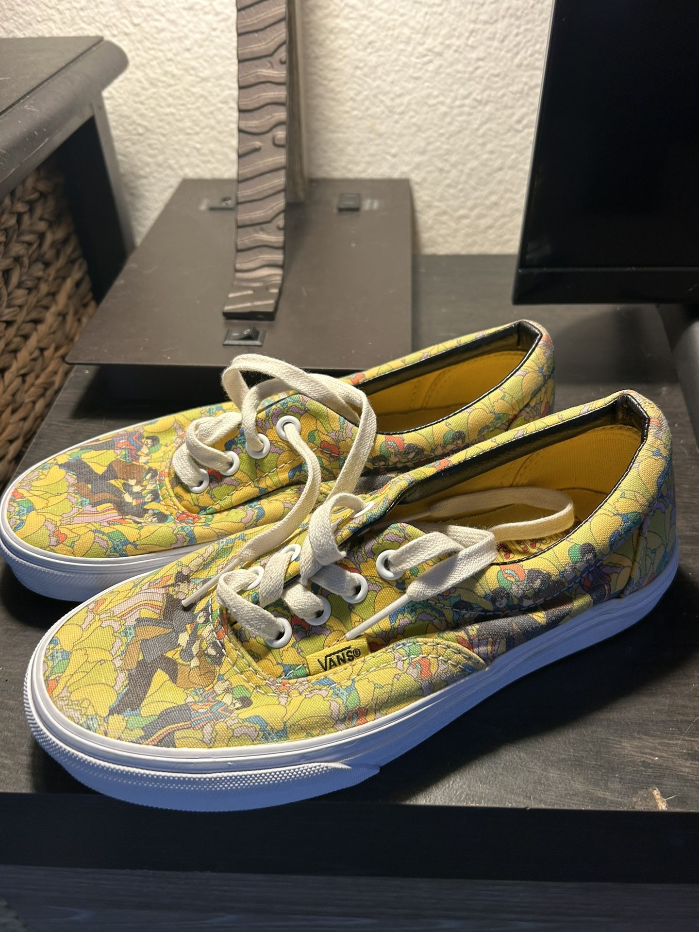 Vans X Beatles Era Yellow Submarine Vans Rare Bowie Led Zeppelin US 4.5