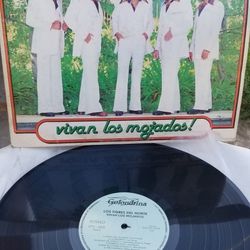 En PHX hoy Los Tigres Del Norte - Vivan Los Mojados disco/record!