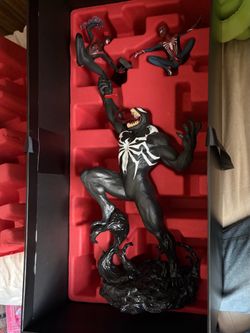 Marvel Spider-Man 2 Collector’s Edition Venom Statue (No Game)