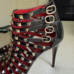 Valentino Garavani Shoes 