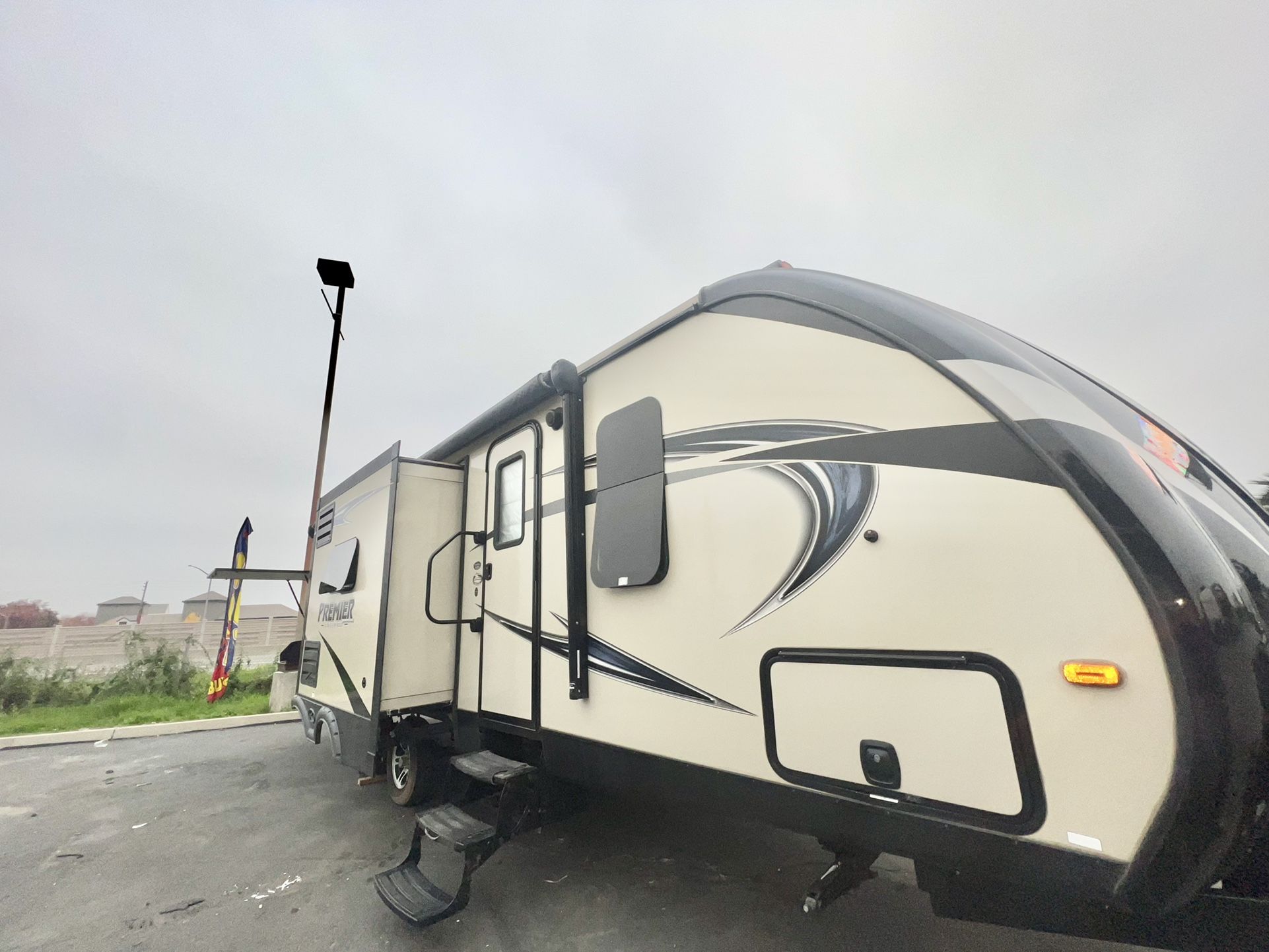 2017 travel trailer