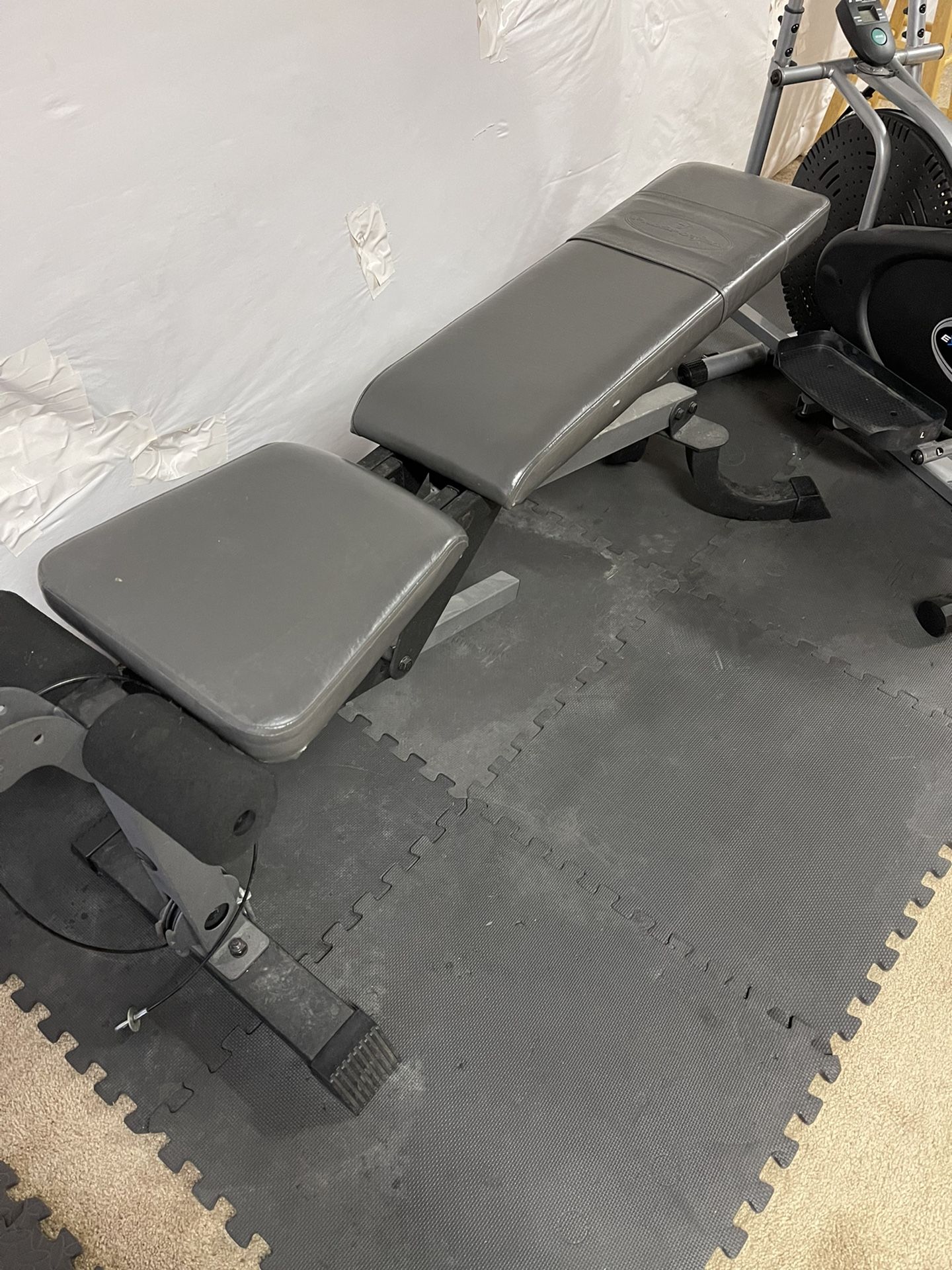 Heavy Duty Weight Bench With Cables And Pullies 