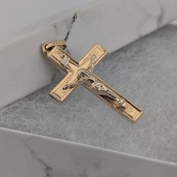 ✝️✨14K Two Tone Gold Cross Pendant