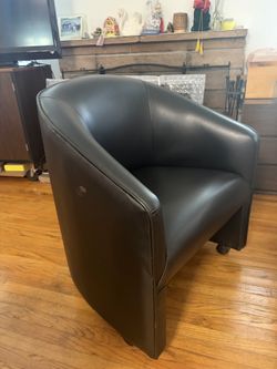 Black Leather Chair with Wheels