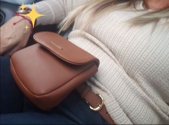 Vince Camuto Belt Bag