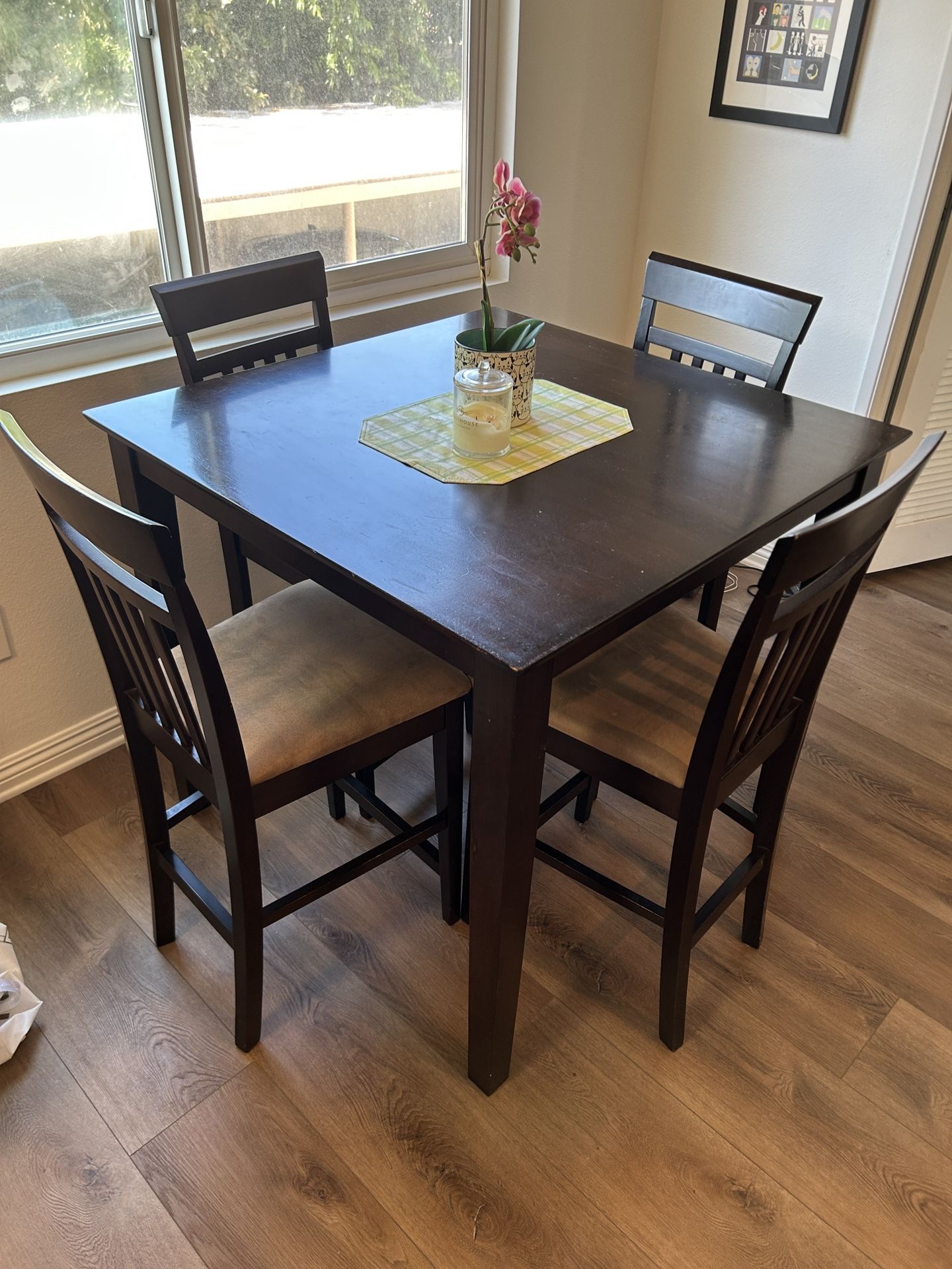 Kitchen Table With Four Chairs
