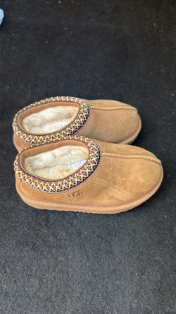 Kids UGG Tasman Slippers - Chestnut (Size 9 Toddler) - Barely Worn!