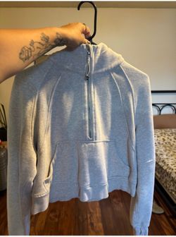 Lululemon sweater