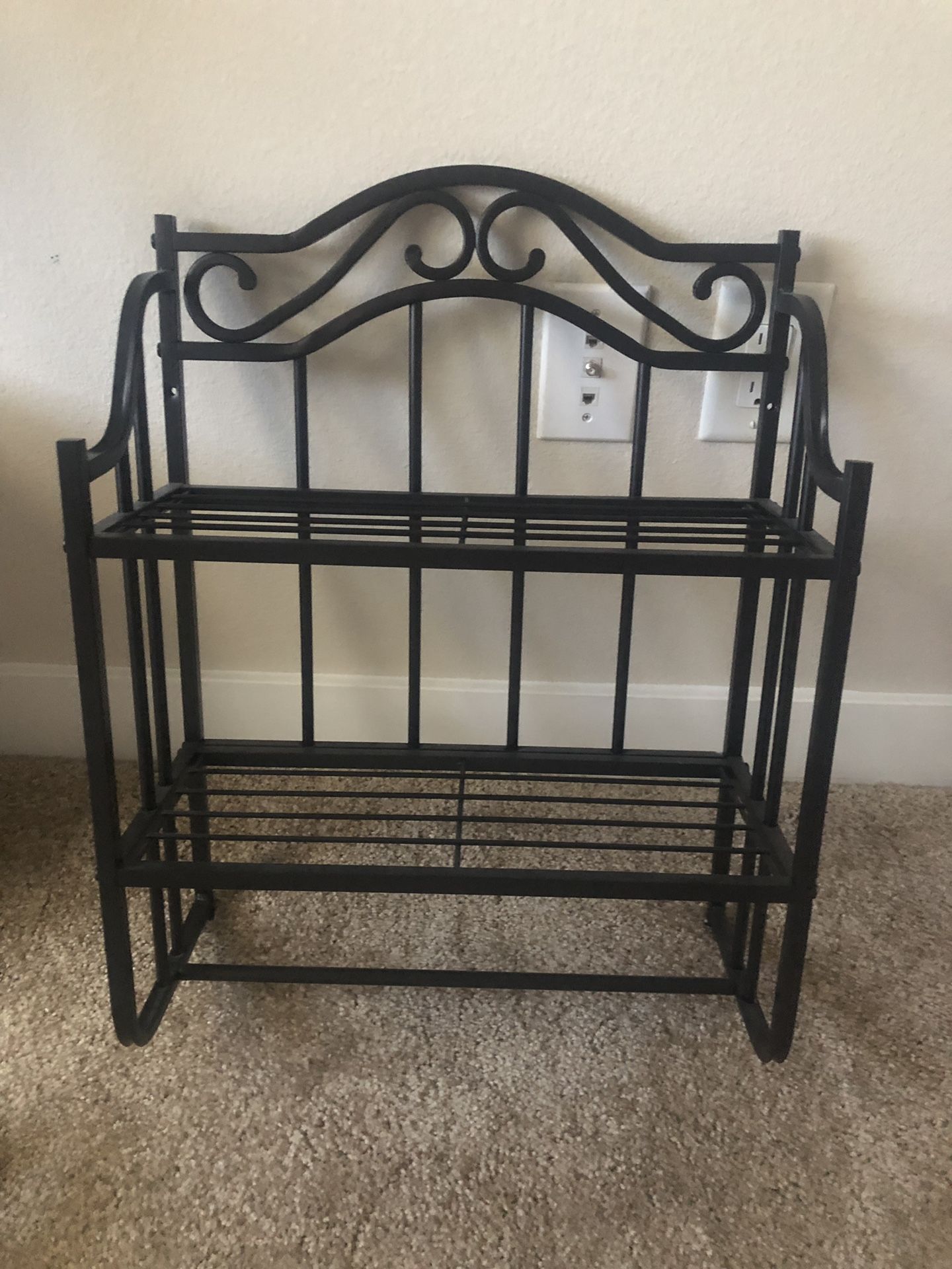 3 tier wall mount black metal shelves