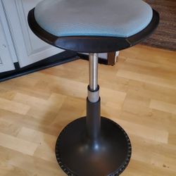 Adjustable Height  - Padded Office Desk Chair with Rocking, Wobble, Tilting Motion