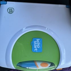 Leapfrog Book Reader With Books, 