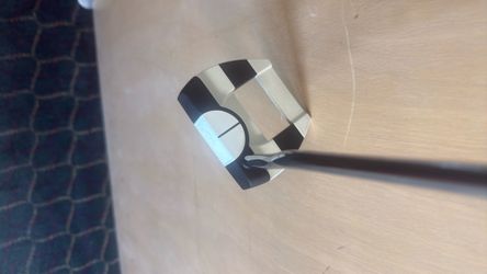 Odyssey Jailbird 1/2 Ball Putter