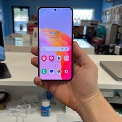 Galaxy S23 Black 128GB Factory Unlocked like New