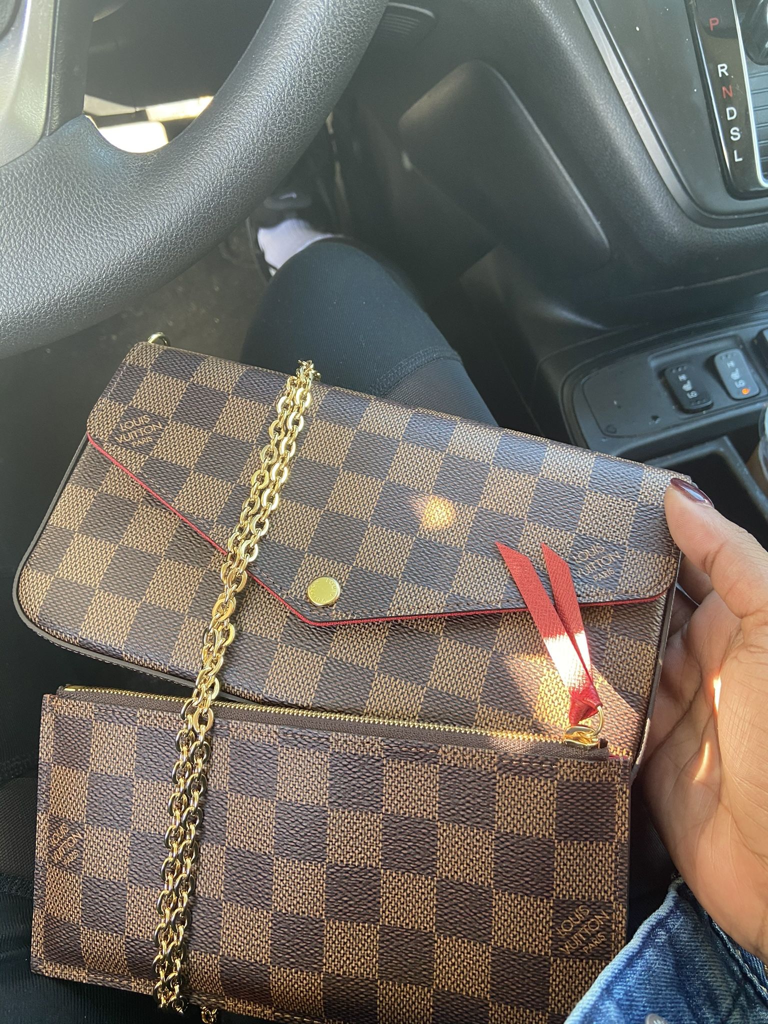 Louis Vuitton 