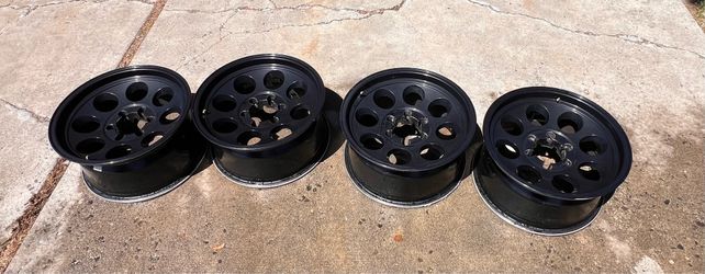 17x8.5  6 lug wheels