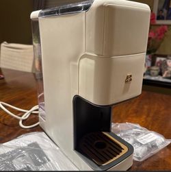 Beautiful by Drew Barrymore Single Serve Coffee Maker
