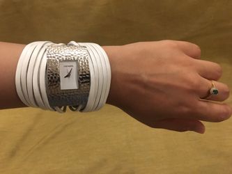 Nixon ‘The Deveaux’ white leather strap watch